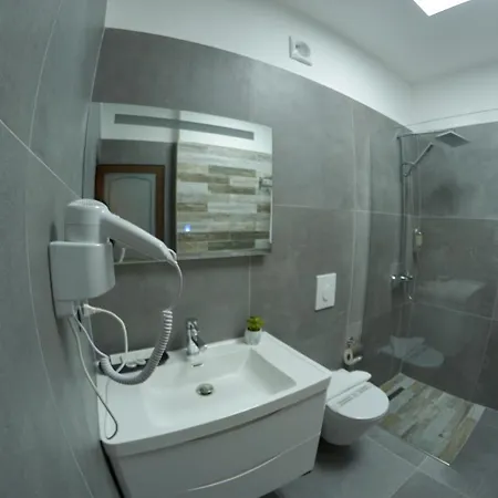 Rambuje Hotel 3*