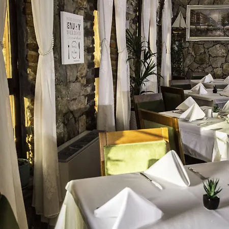 Rambuje 호텔 Lezhë